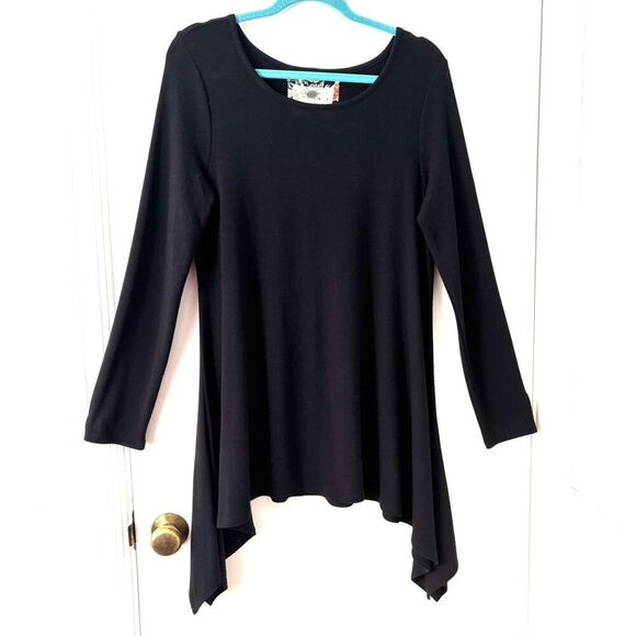Cupio Lg black side tail tunic scoop neck with stretch - Picture 1 of 6